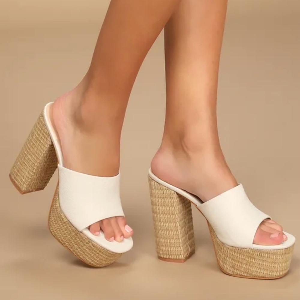 Lulus Karinah White Raffia Platform Slide Sandals